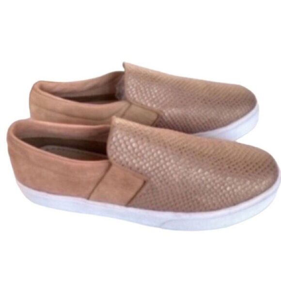 Kaanas Santa Fe metallic embossed skate sneaker 6 Revolve - Picture 5 of 8